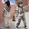 女童秋装套装2024儿童时髦春秋卫衣女宝宝，洋气女孩运动两件套