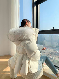 2022冬季韩版白鹅绒大毛领，短款白色羽绒服女洋气显瘦收腰外套