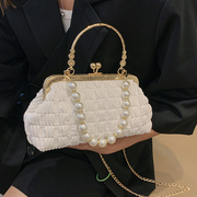 小众设计褶皱包手提包包女夏高级感时尚单肩包流行珍珠链条晚宴包