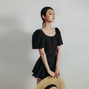 黑色礼服-w小调短袖遮肚显瘦裙式极简保守连体温泉游泳衣女2020新