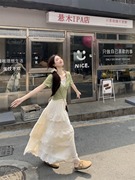 夏季韩系v领花边两件套绑带，短袖t恤衫高腰显瘦钩花蛋糕长裙套装女