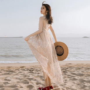 三亚沙滩裙超仙显瘦性感露背吊带马尔代夫海边度假波西米亚长裙