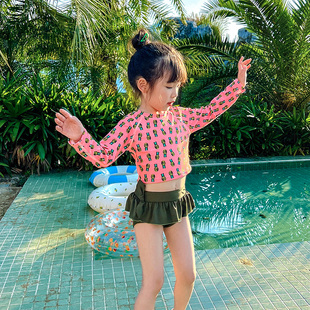 女童泳衣3-6岁女童中小童2023夏季长袖，速干防晒分体儿童泳衣