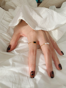 85折 法式优雅高亮天然珍珠戒指女极细米珠串珠小黑钻指环