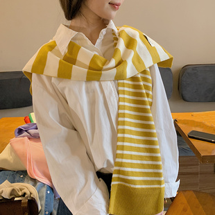 黄色披肩外搭女2024高级感春夏季针织围巾两用搭配衬衫护颈椎