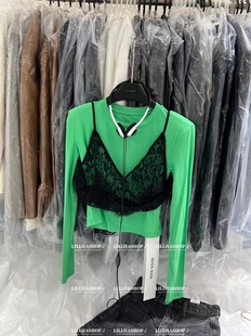 Miss家 韩国东大门23秋绿色垫肩修身t恤+透视蕾丝花边背心两件套