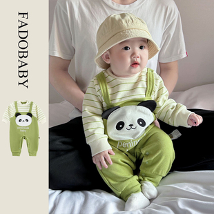 2024春装婴儿熊猫背带假两件连体衣新生儿宝宝，可爱爬服外出服