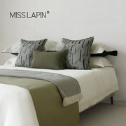 澜品现代简约灰绿色系，床品套件组合高端样板间，别墅酒店床上四件套
