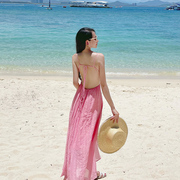 三亚泰国旅游穿搭粉色露背吊带绝美海边度假连衣裙沙滩长裙女超仙