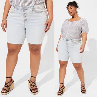 夏季女plus size大码200斤胖MM排扣修身显瘦弹力浅色牛仔短裤热裤