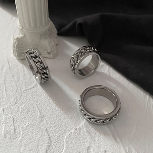欧美ins潮牌指环男士个性转动链条戒指情侣对戒食指尾戒钛钢饰品