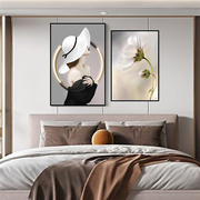 卧室床头装饰画现代简约温馨轻奢主卧房间，背景墙挂画2022年