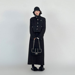 吴童童(吴童童)黑色小香风，立领短款夹棉外套，女秋冬韩系气质高级小香套装