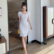 欧洲站蕾丝白色泡泡袖连衣裙夏季仙女法式方领修身显瘦气质小礼服