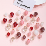 日系甜美可爱彩色树脂珍珠，草莓吊坠diy手工耳环，饰品项链配件材料