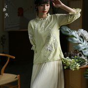 江南范新中式刺绣复古改良旗袍上衣，2023年淡绿色改良茶服小衫