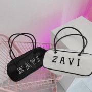 ZAVI原创 黑白色复古美式字母棒球包 运动方形单肩包腋下包甜辣妹