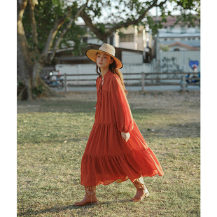 短短假日 波西米亚复古慵懒风度假红色灯笼袖宽松长袖连衣裙长裙