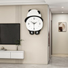 网红创意熊猫钟表家用餐厅背景，装饰时钟挂墙现代简约客厅挂钟