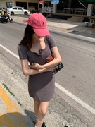 辣妹简约纯色复古短袖连衣裙女夏季2024性感修身显瘦包臀短裙