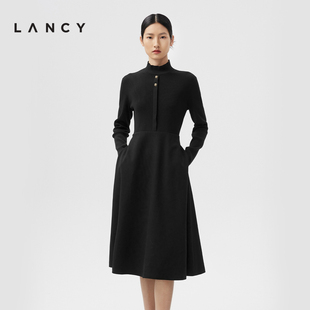 lancy朗姿2024春季半高领，长袖黑色a字裙女高级感羊毛连衣裙