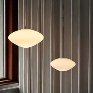 23年丹麦mistap15系列餐厅吊灯卧室，床头书房蛋白石玻璃吊灯