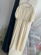 意大利纯棉米白色高品质蕾丝，边松紧腰显瘦气质短袖连衣裙