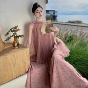 海边度假漂亮仙女裙，法式树莓粉提花网纱挂脖，连衣裙假两件晨袍裙子