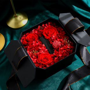 唇釉999玫瑰永生花口红礼盒，创意情人节礼物送女友闺蜜八角首饰盒