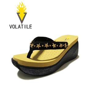 volatile2018卡其色金属，装饰亮片防滑坡跟，沙滩人字拖女凉鞋