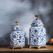 青花瓷软装饰品摆件欧式美式古典客厅茶几三件套陶瓷，配铜家居摆设