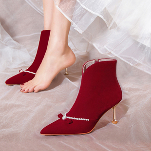 冬季婚鞋细跟短靴女2024年秀禾服新娘鞋，红色高跟靴子加绒婚靴