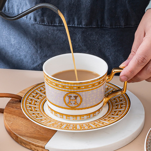 欧式骨瓷轻奢宫廷咖啡杯下午茶杯陶瓷杯英式咖啡杯碟套装送勺礼盒