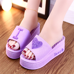 夏季紫色爱心增高厚底拖鞋女外穿高跟拖鞋浴室防滑凉拖鞋家居坡跟