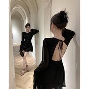 黑色长袖连衣裙女夏季法式御姐风短裙收腰a字露背气质女感裙子