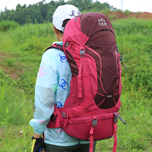 户外登山双肩包50L超轻大容量徒步旅行耐磨防水轻便露营背囊60升