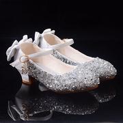 女童皮鞋高跟2024春秋季水钻，蝴蝶结公主模特，表演水晶单鞋银色
