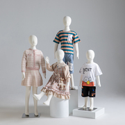 婴儿童模特服装橱窗道具软体，小女童坐模人偶童装店模特展示架全身