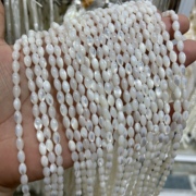 天然深海马蹄螺贝4*7mm米珠白色散珠配珠半成品手工串珠饰品项链