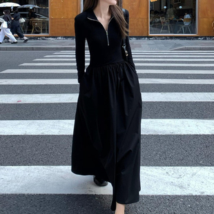 法式假两件黑色长袖连衣裙，女秋季2023赫本风，休闲卫衣拼接长裙