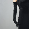 70cm金丝绒手套女特超长款黑色，加长过肘高弹性(高弹性)天鹅绒触屏礼服年会