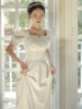 白色小晚礼服裙子平时可穿宴会轻连衣裙法式洋装缎面订婚登记领证