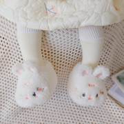 秋冬新生男女婴儿鞋0-3-5-9月宝宝，可爱棉鞋加绒软底不掉保暖鞋袜