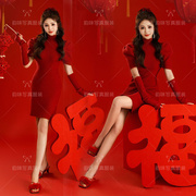 新年主题写真服装红色，龙年中(龙年中)国风，喜庆元旦拍照写真艺术照衣服
