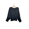圣迪折扣女装 时尚休闲极简黑色慵懒蝙蝠袖短款针织衫