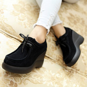 宝迪美崎2024年春季女鞋，真皮坡跟英伦风，女鞋厚底黑色粗跟单鞋