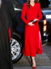 2024王妃同款法式赫本蝴蝶结，领单排扣修身过膝长款红色大衣风衣女