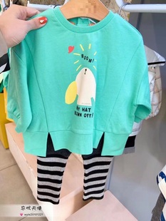 韩国潮童装春女童，宝宝浅绿色洋气卫衣长袖，拼接打底裤套装