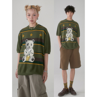 物理少年「熊猫机」针织纱线拼接透气短袖军绿色复古印花条纹T恤