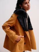 F.V. CONTACT XL 黑毛领环保皮草单排扣大廓形灯芯绒外套上衣